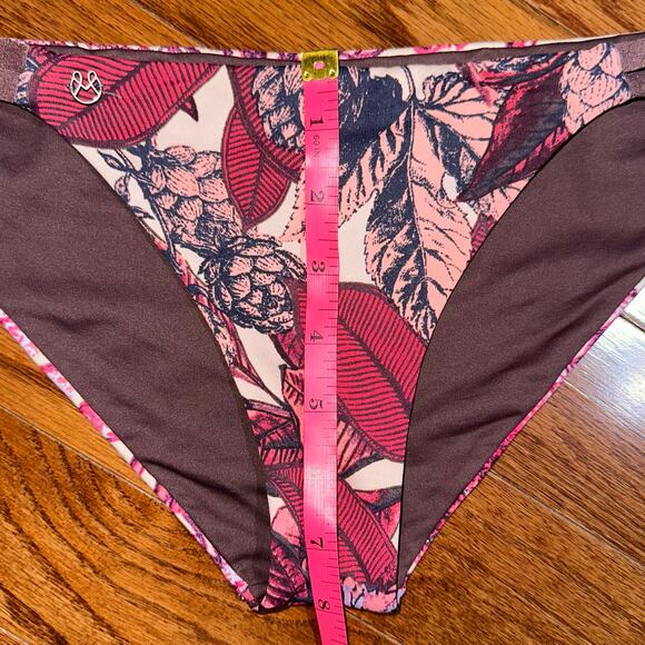 Maaji Flowery Knots Split Tab Side Hipster Bikini Bottom Size Medium - Picture 13 of 13